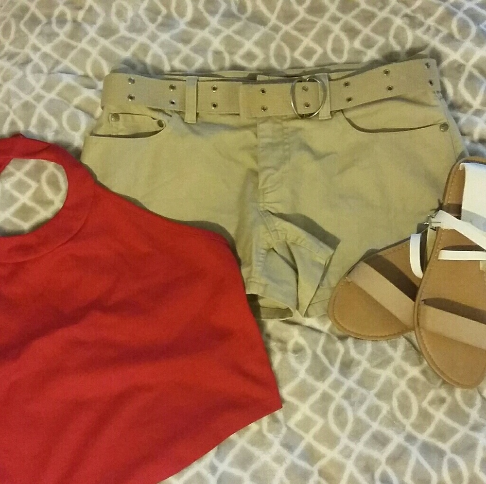 So Stretch Brand**Stretchy tan shorts SO CUTE!